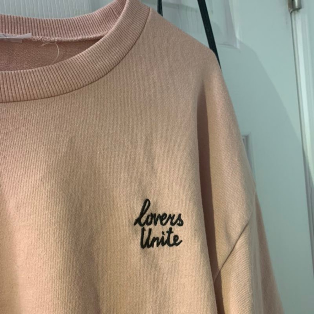 H&M Clothes long selves